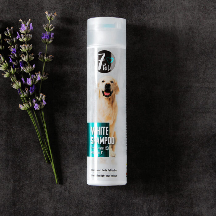 white Shampoo für Hunde mit hellem-Fell